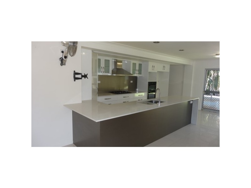 4 Jayne Court, Kelso QLD 4815