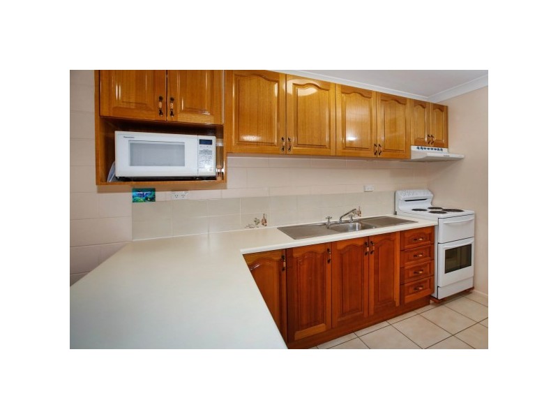 4/16 Benson Street, Rosslea QLD 4812