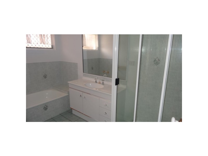 31 Overton Circuit, Kirwan QLD 4817