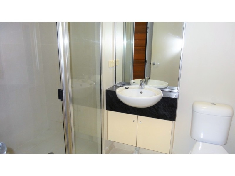 231 Riverside Boulevard, Douglas QLD 4814