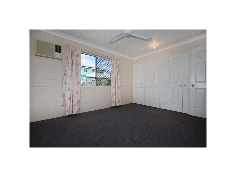 7 Feeney Avenue, Rasmussen QLD 4815