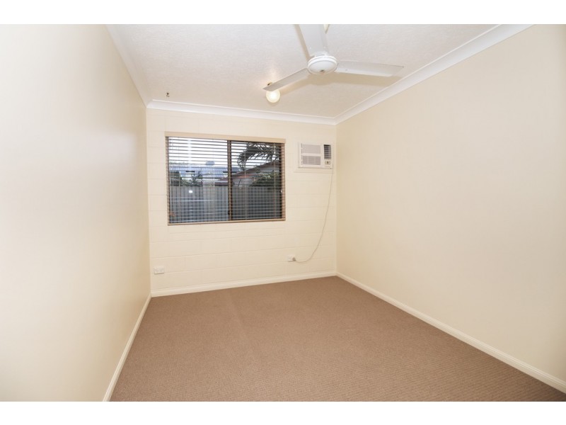 14 Dalkeith Crescent, Mount Louisa QLD 4814