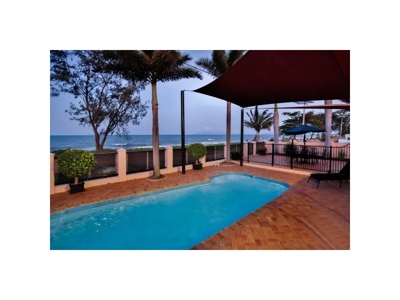 83 Cay Street, Saunders Beach QLD 4818