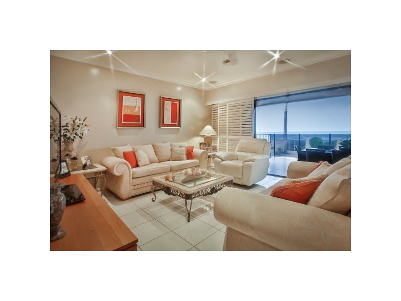 83 Cay Street, Saunders Beach QLD 4818