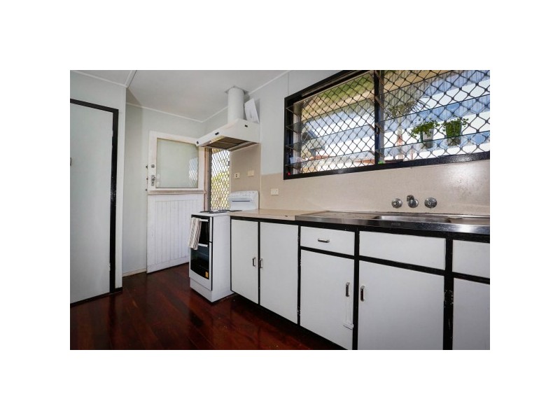 36 Riechelmann Street, Heatley QLD 4814