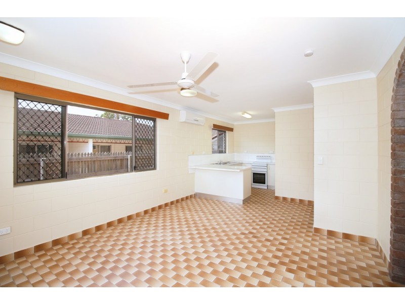 2/18 Adams Street, Heatley QLD 4814