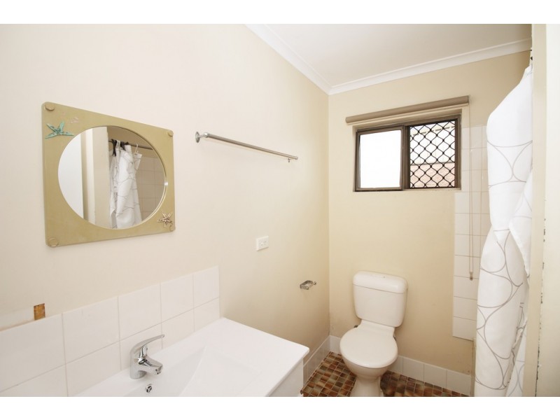 2/18 Adams Street, Heatley QLD 4814