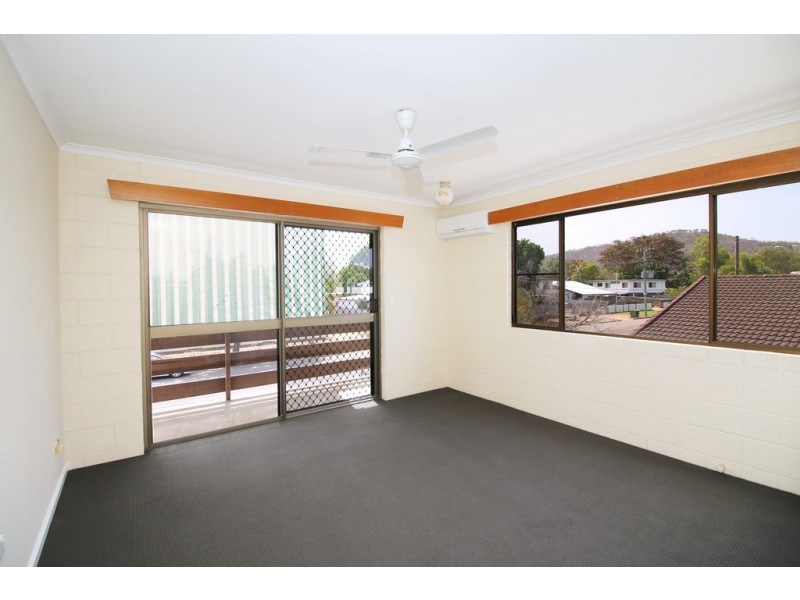 2/18 Adams Street, Heatley QLD 4814
