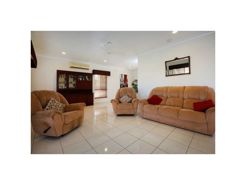 54 Colchester Crescent, Kirwan QLD 4817