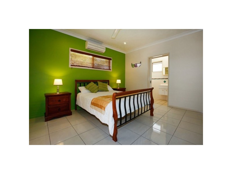 54 Colchester Crescent, Kirwan QLD 4817