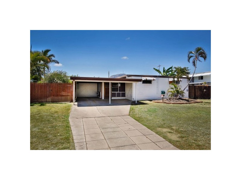 8 Northwest Street, Cranbrook QLD 4814