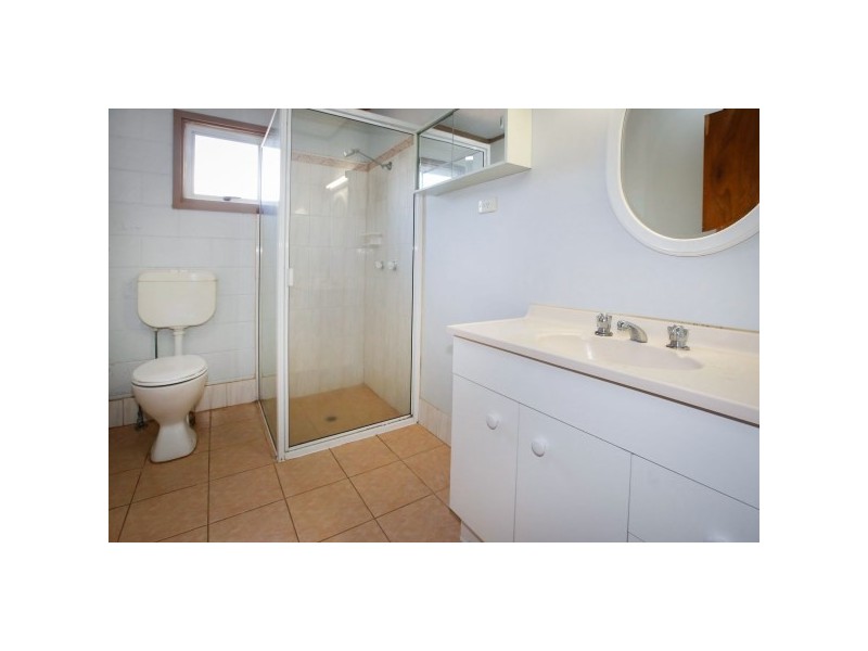 8 Northwest Street, Cranbrook QLD 4814