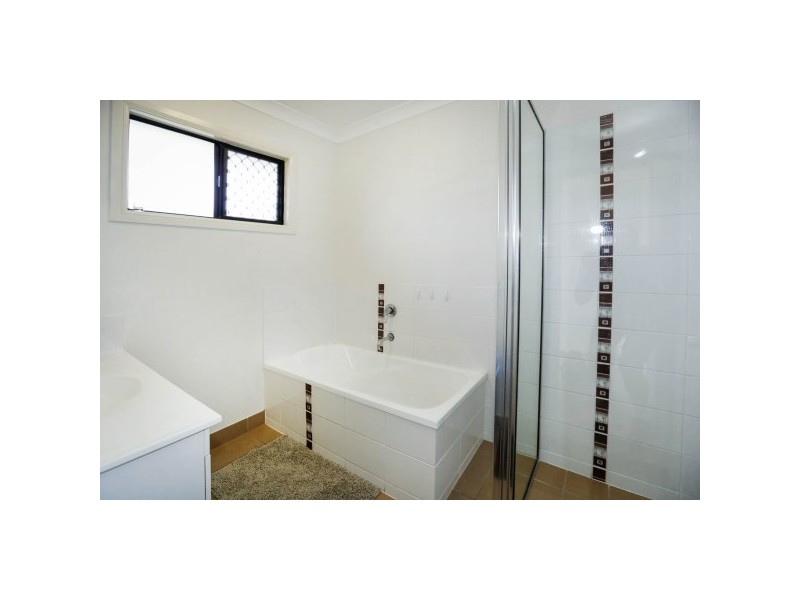 33 Dundabella Drive, Deeragun QLD 4818