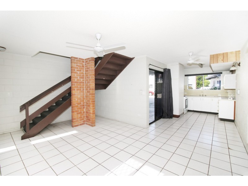 12/151 Nathan Street, Cranbrook QLD 4814