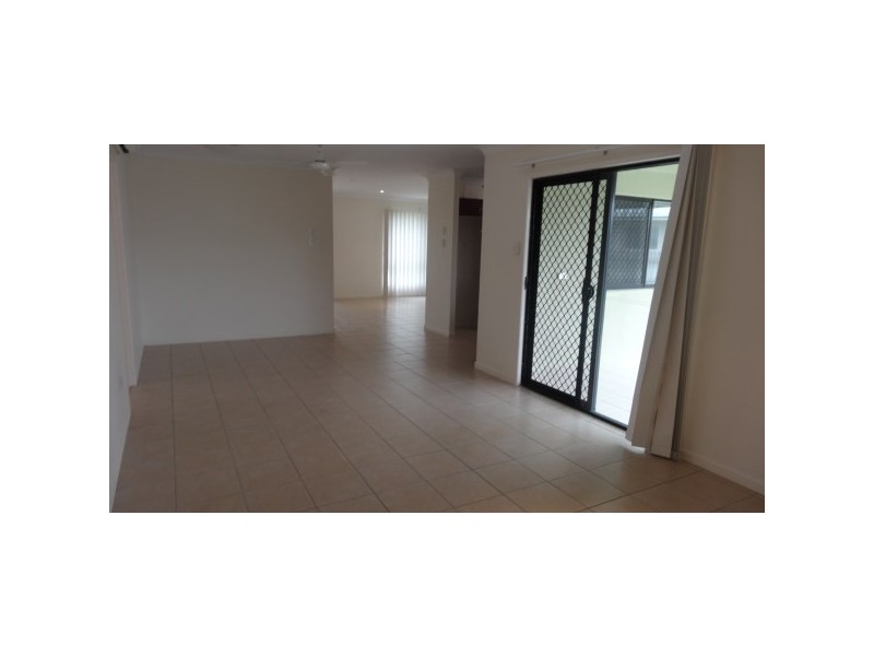 7 Gillingham Crescent, Kirwan QLD 4817