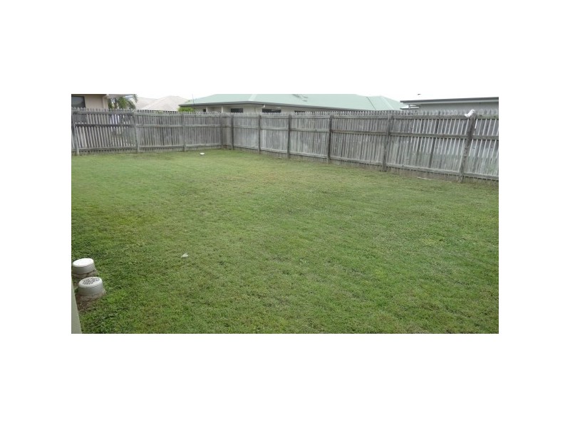 7 Gillingham Crescent, Kirwan QLD 4817