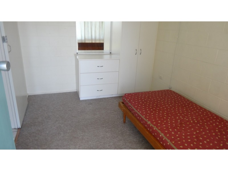 5/6 Albert Street, Cranbrook QLD 4814