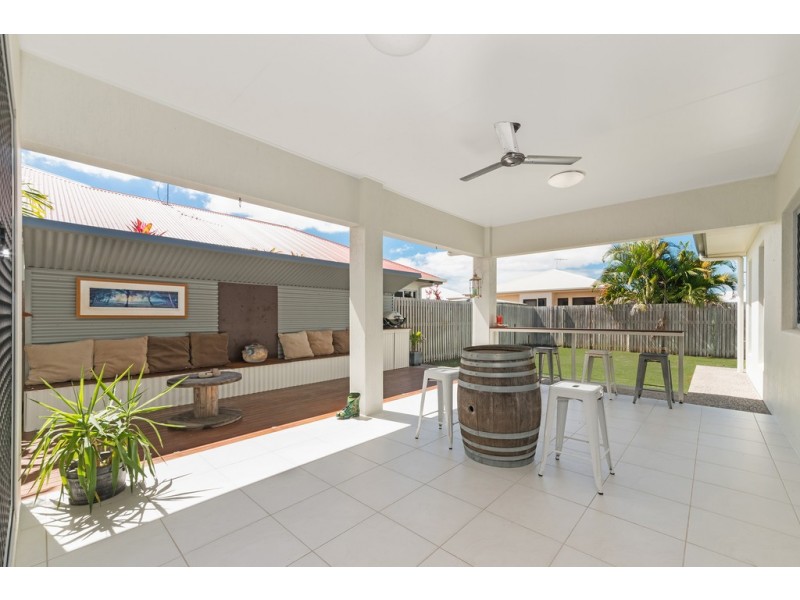 8 Sillago Street, Burdell QLD 4818