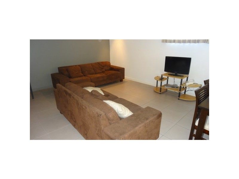 1/1275 Riverway Drive, Kelso QLD 4815