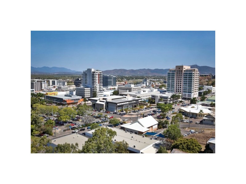 17/12-14 Hale Street, North Ward QLD 4810