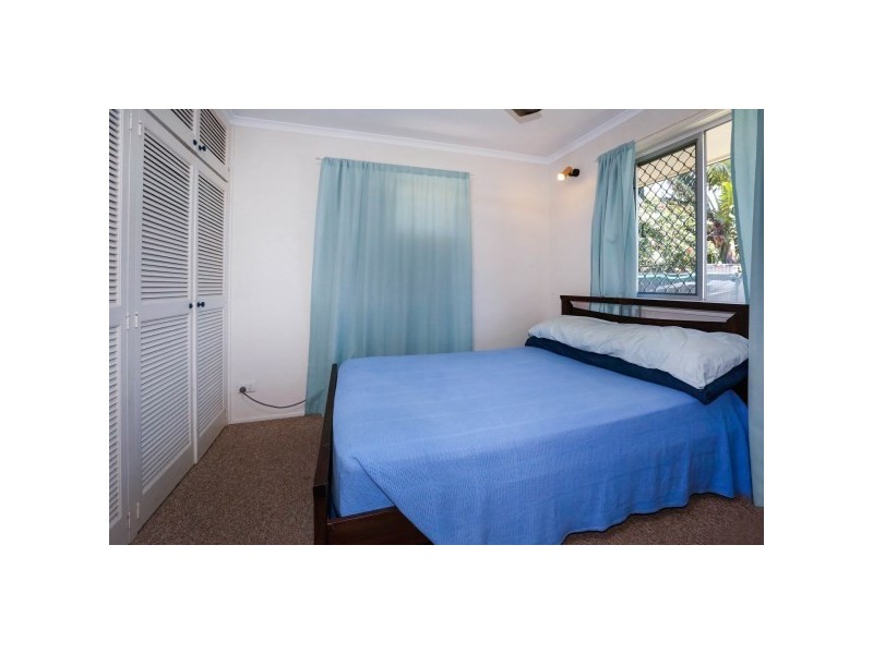 3 Davies Street, Mount Louisa QLD 4814