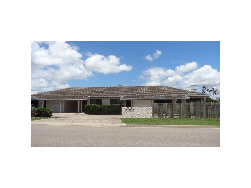 4/1 Halloran St, Hermit Park QLD 4812