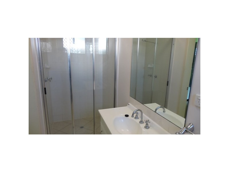 2 Calliope Close, Douglas QLD 4814