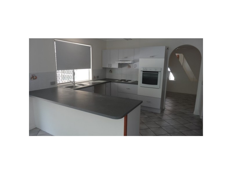 32 Corveth Street, Kirwan QLD 4817