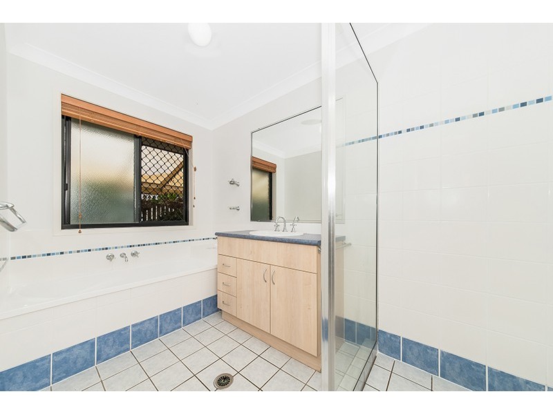 26 Wallace Circuit, Kirwan QLD 4817