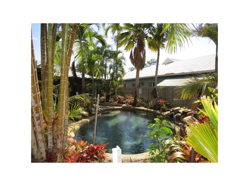 10 Templeton Crescent, Douglas QLD 4814