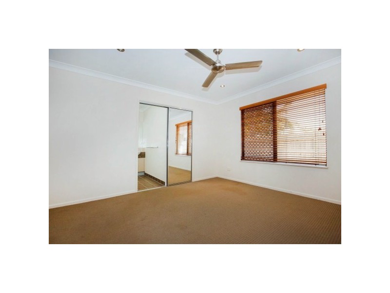 16 Chesham Drive, Kirwan QLD 4817