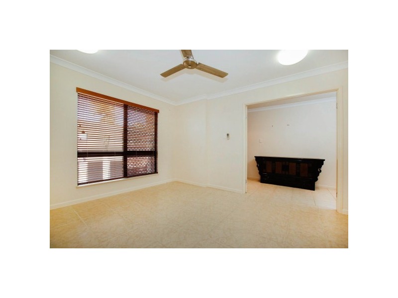 16 Chesham Drive, Kirwan QLD 4817