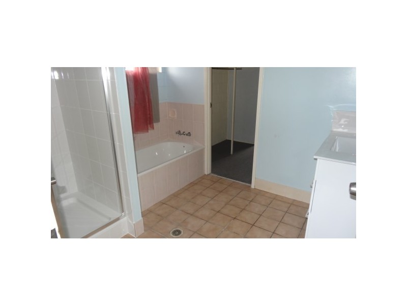 57 Sharon Crescent, Kelso QLD 4815