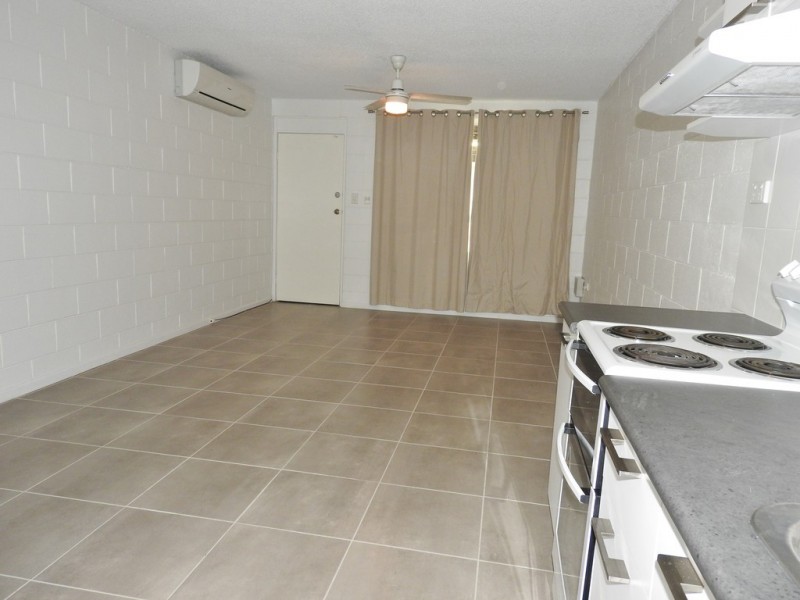 2/42 Ash Street, Kirwan QLD 4817