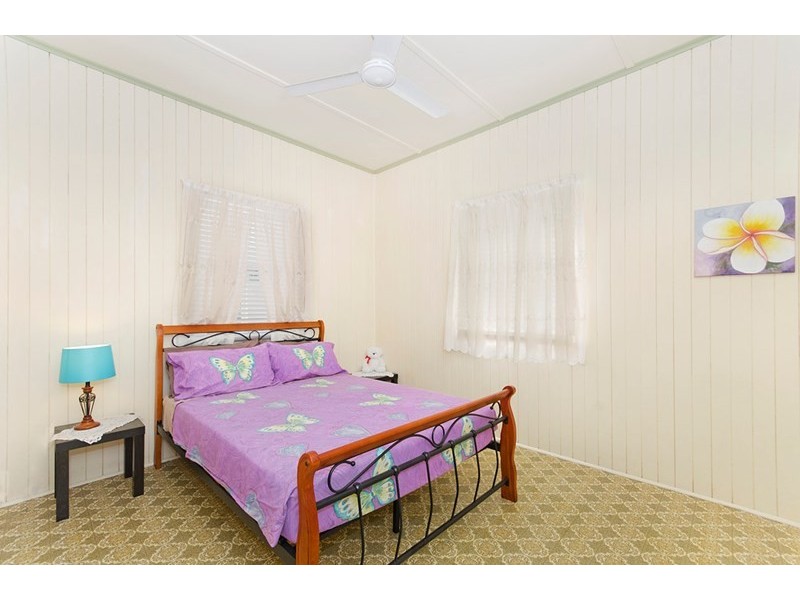 414 Dalrymple Road, Kirwan QLD 4817