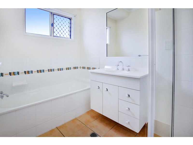 13 Cobold Court, Kirwan QLD 4817