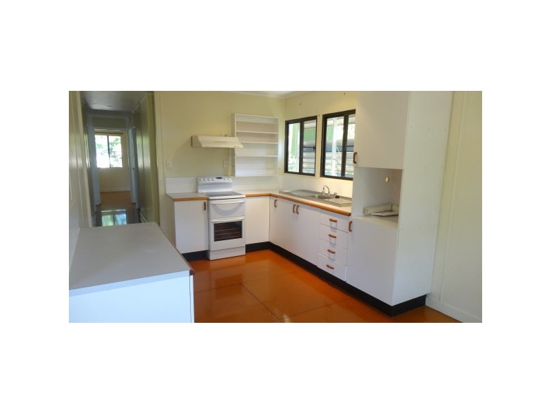 7 Koro Court, Kelso QLD 4815