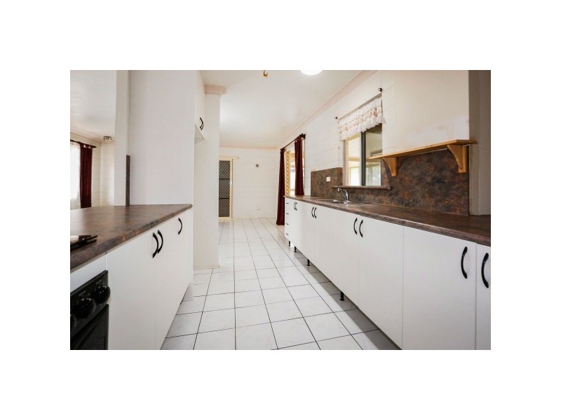 6 Yut Fay Avenue, Kelso QLD 4815