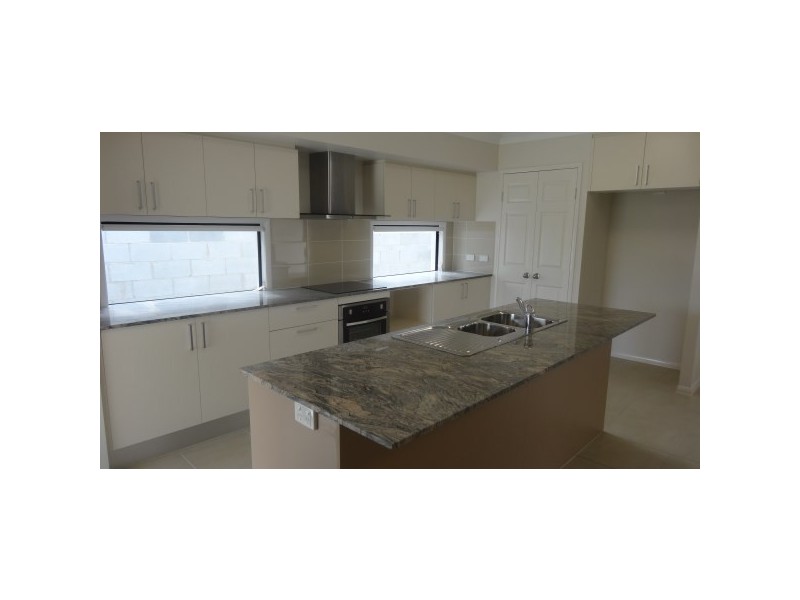 26 Champion Drive, Rosslea QLD 4812