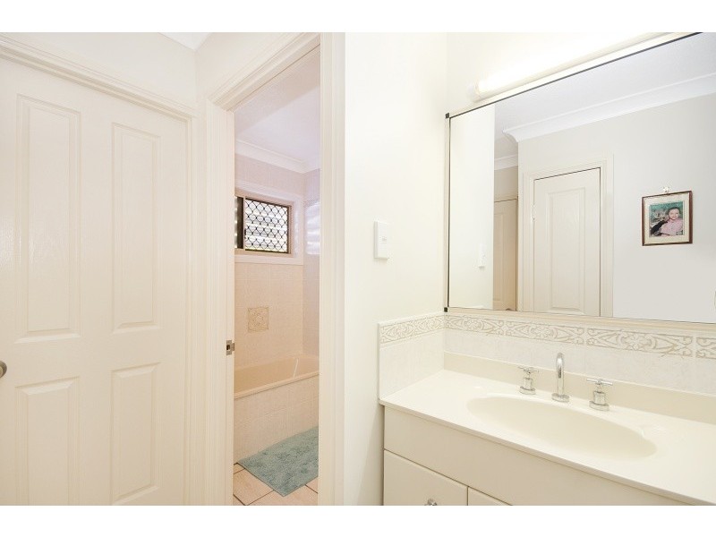 9 Bohemia Drive, Kirwan QLD 4817