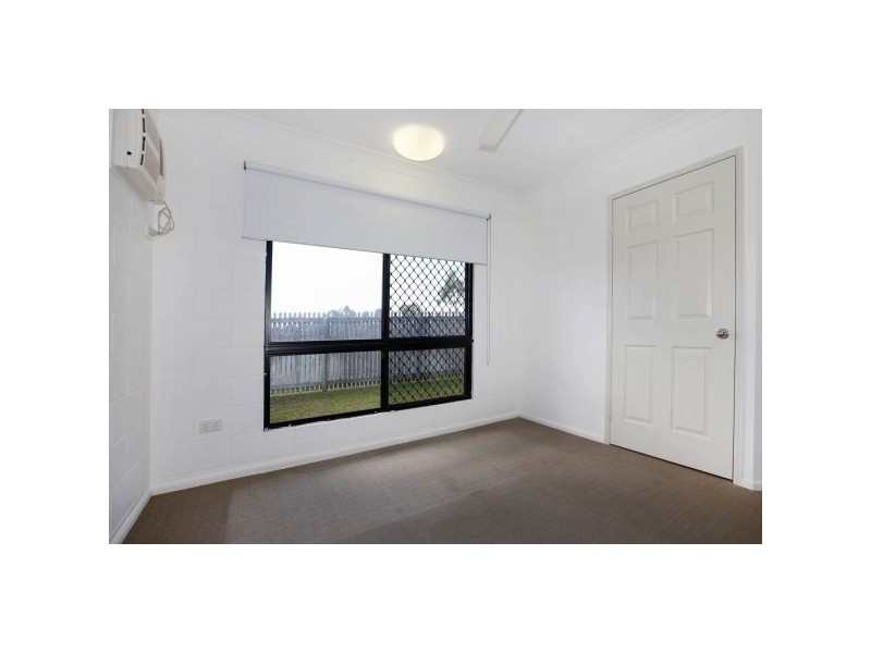 69 Feeney Avenue, Rasmussen QLD 4815