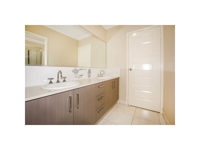 39-42 Renwick Court, Alligator Creek QLD 4816