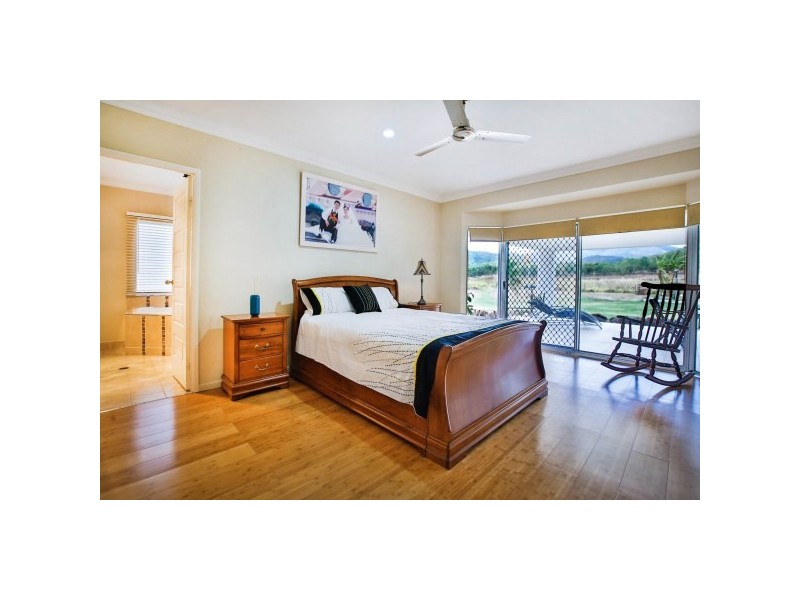 39-42 Renwick Court, Alligator Creek QLD 4816