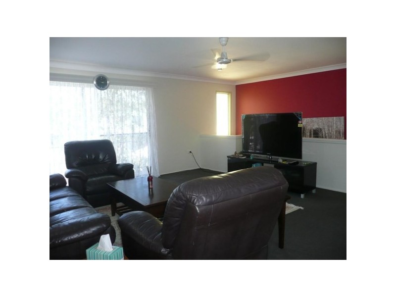 2 Cameron Court, Kelso QLD 4815