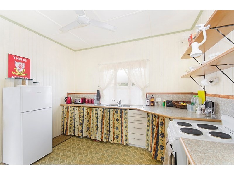 414 Dalrymple Service Road, Kirwan QLD 4817