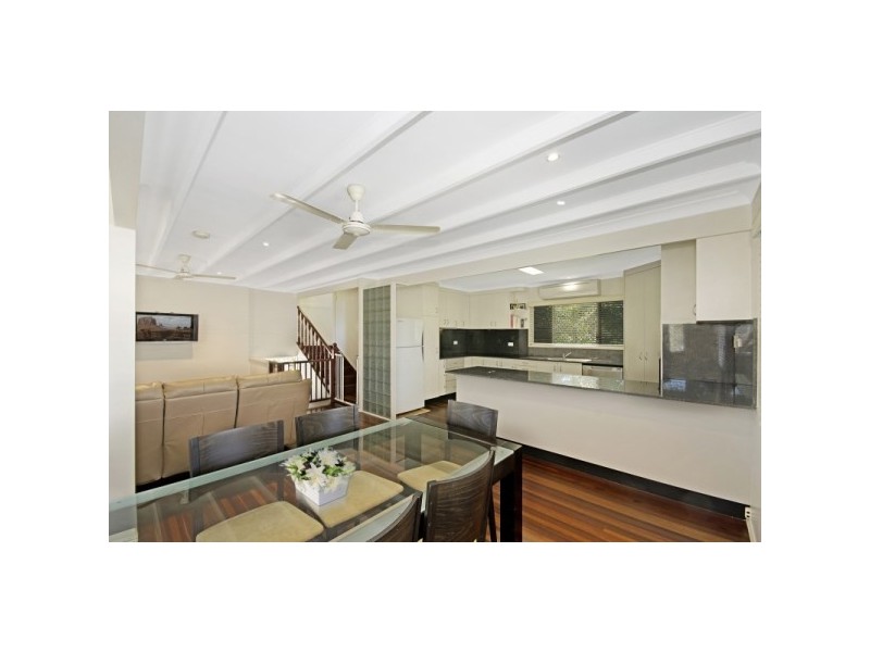 11 Armit Street, Mundingburra QLD 4812