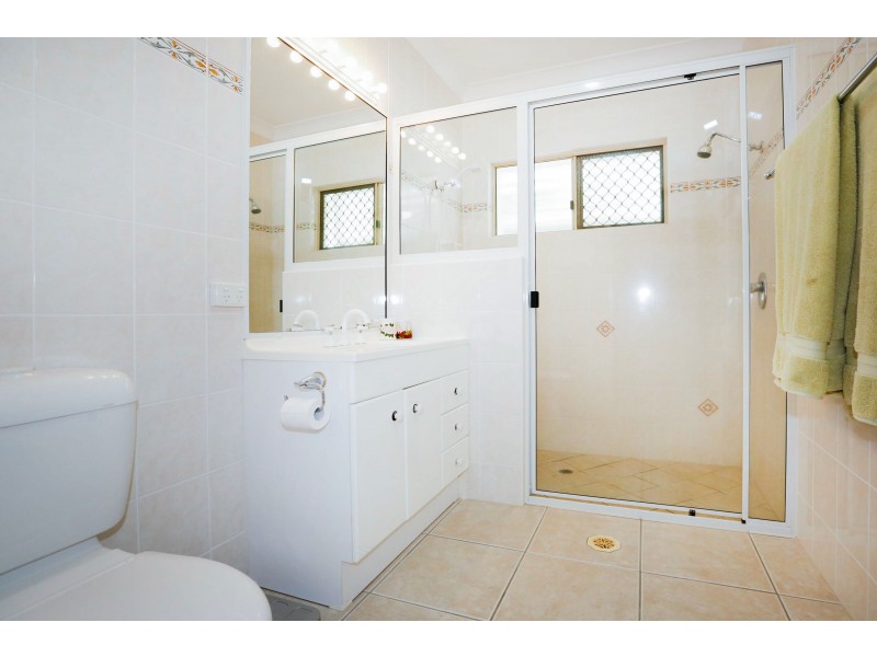 15 Lakeshore Circuit, Idalia QLD 4811