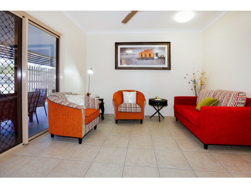 15 Lakeshore Circuit, Idalia QLD 4811