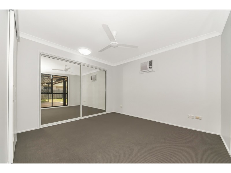 27 Dickenson Place, Kirwan QLD 4817