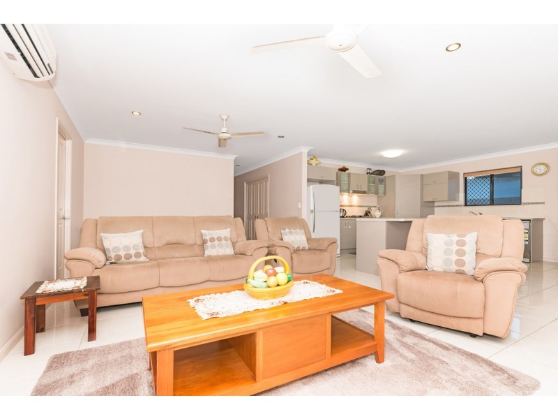 20 Waterfront Parade, Idalia QLD 4811